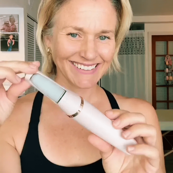 Mónare SmoothOne - Silky Soft Feet in Minute - Remove Calluses and Cracks Without Pain