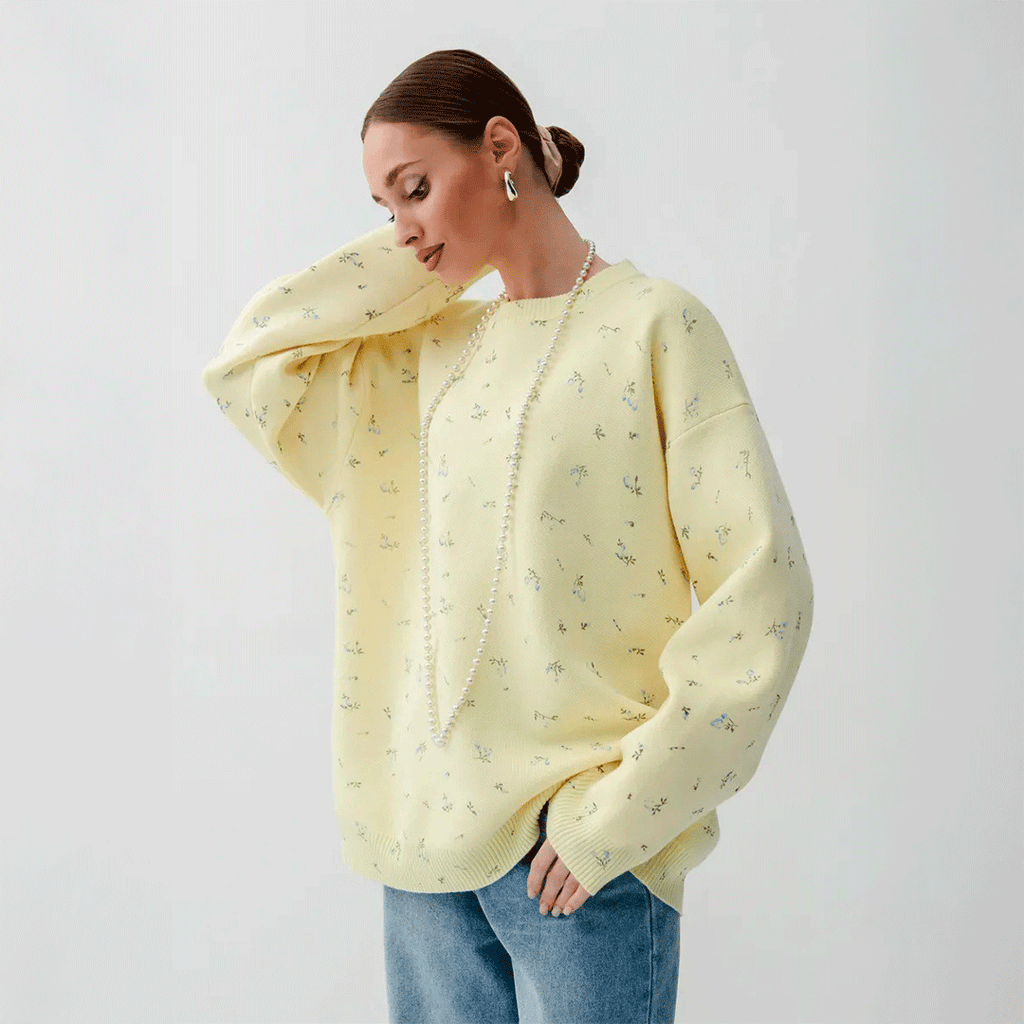 Floral Knit Sweater – Soft, Relaxed Fit for Everyday Comfort